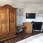 Bodenseehotel Weisses Roessli 3*