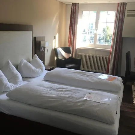 Hotell Bodenseehotel Weisses Roessli 3*