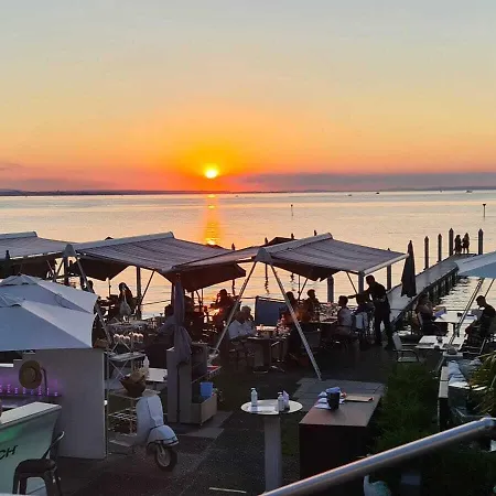 Bodenseehotel Weisses Roessli Hotel Staad
