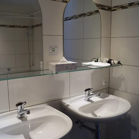 Hotel Bodenseehotel Weisses Roessli 3*