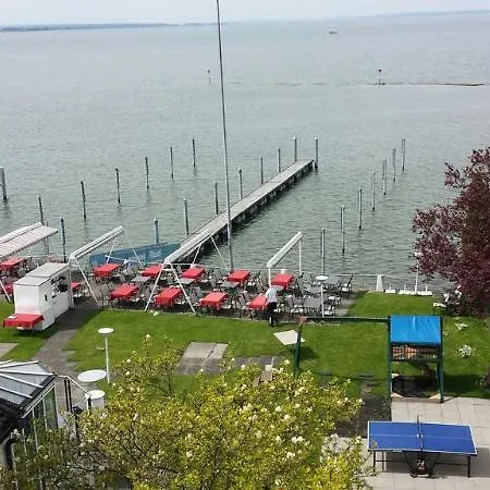 Bodenseehotel Weisses Roessli Hotell
