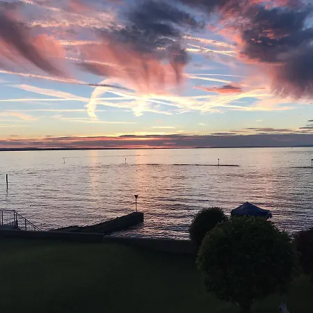 فندق Bodenseehotel Weisses Roessli
