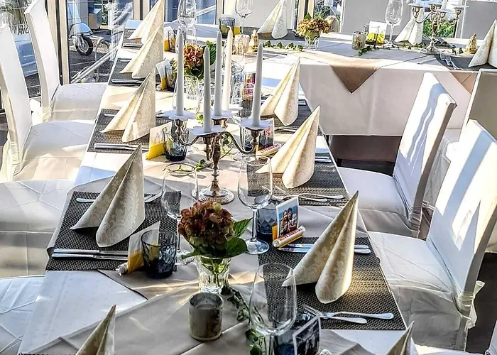 Bodenseehotel Weisses Roessli Otel Staad