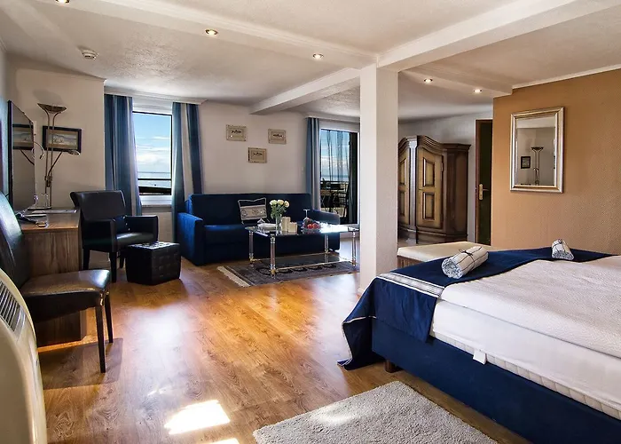 Bodenseehotel Weisses Roessli Hotel 3*