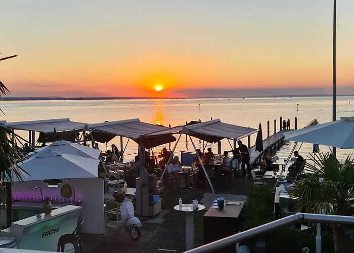 Bodenseehotel Weisses Roessli Hotel Staad